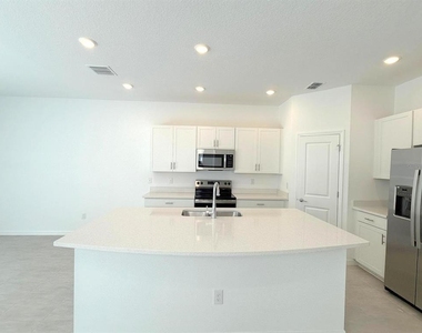 2081 Hallier Cove - Photo Thumbnail 4