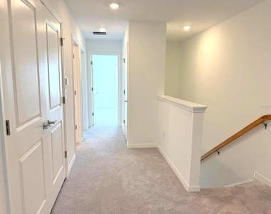 2081 Hallier Cove - Photo Thumbnail 10