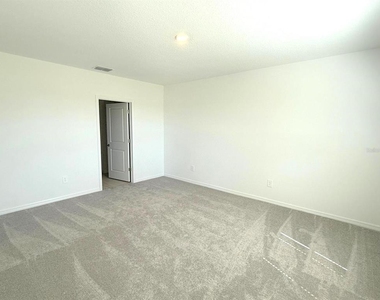2081 Hallier Cove - Photo Thumbnail 12