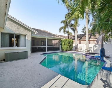 3132 Shoreline Drive - Photo Thumbnail 24