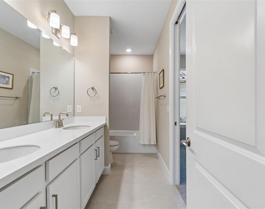 4647 Garofalo Road - Photo Thumbnail 25