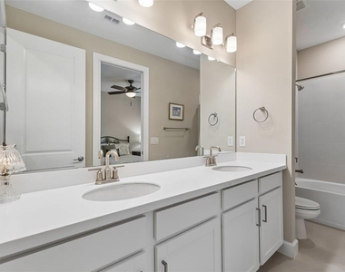 4647 Garofalo Road - Photo Thumbnail 26