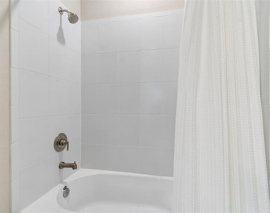 4647 Garofalo Road - Photo Thumbnail 27