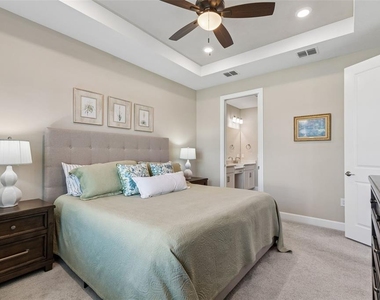 4647 Garofalo Road - Photo Thumbnail 8