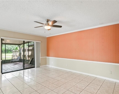 5002 Corvette Drive - Photo Thumbnail 7