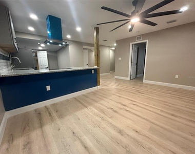 1615 39th Street S - Photo Thumbnail 4