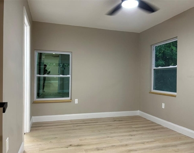 1615 39th Street S - Photo Thumbnail 13