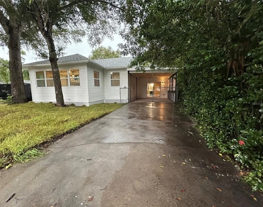 1615 39th Street S - Photo Thumbnail 2