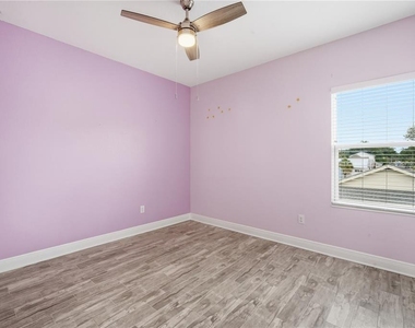 2904 Banza Street - Photo Thumbnail 15