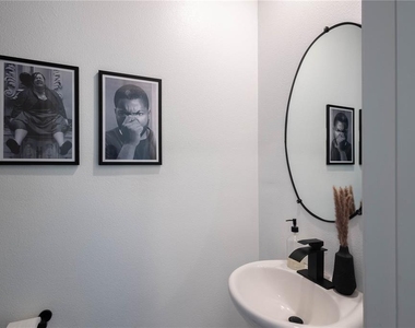 774 Olive Conch Street - Photo Thumbnail 4