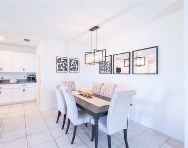 774 Olive Conch Street - Photo Thumbnail 6