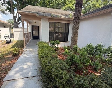 692 Bellingham Place - Photo Thumbnail 2