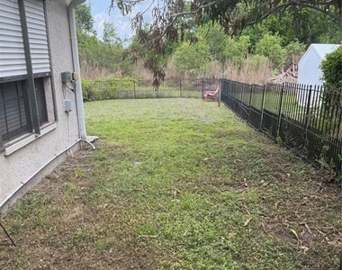 692 Bellingham Place - Photo Thumbnail 11