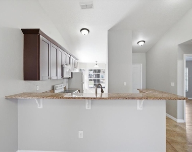 7615 Lemon Wood Court - Photo Thumbnail 5