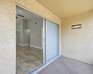 7615 Lemon Wood Court - Photo Thumbnail 35
