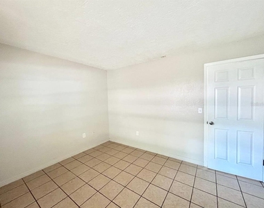 5800 Montana Avenue - Photo Thumbnail 12