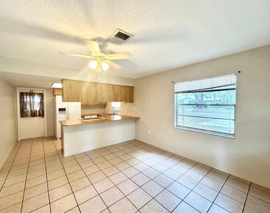 5800 Montana Avenue - Photo Thumbnail 4