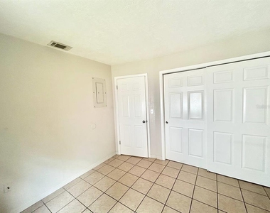 5800 Montana Avenue - Photo Thumbnail 16