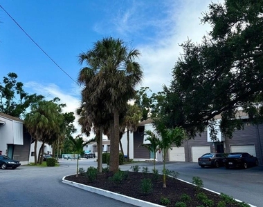 4701 31st Street S - Photo Thumbnail 13