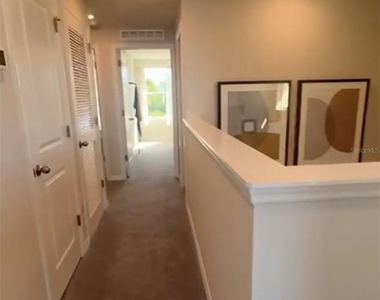 416 Preston Cove Drive - Photo Thumbnail 7