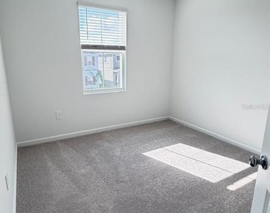 6037 Zen Way - Photo Thumbnail 31