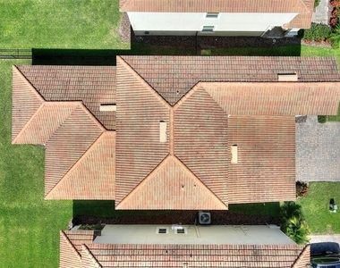 8720 Pacific Dunes Dr - Photo Thumbnail 25