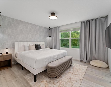 2125 Crystal Bell Street - Photo Thumbnail 5