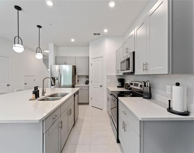 2125 Crystal Bell Street - Photo Thumbnail 15