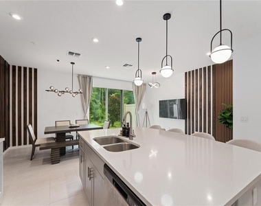 2125 Crystal Bell Street - Photo Thumbnail 14
