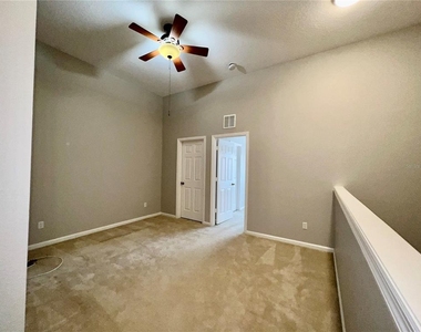 2648 Galliano Circle - Photo Thumbnail 4