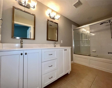2648 Galliano Circle - Photo Thumbnail 9