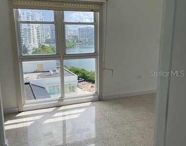 864 Ashford Ave. - Photo Thumbnail 8