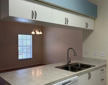508 Eagle Pond Drive - Photo Thumbnail 11