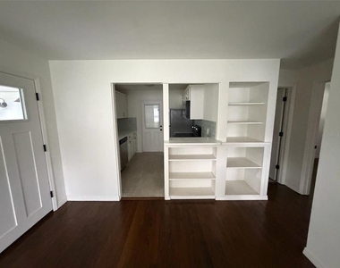 1220 Se 3rd Street - Photo Thumbnail 11
