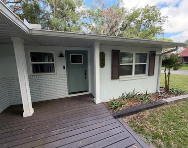 1220 Se 3rd Street - Photo Thumbnail 1