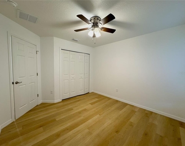 1017 Carnegie Drive - Photo Thumbnail 10