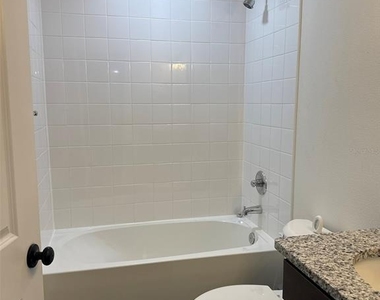 16292 Sw 30th Terrace - Photo Thumbnail 9