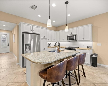 5471 Nw 34th Street - Photo Thumbnail 4