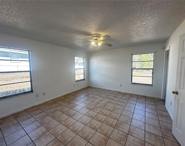 606 Water Road - Photo Thumbnail 9