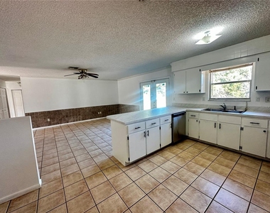 606 Water Road - Photo Thumbnail 19