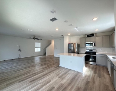 20665 Drake Elm Drive - Photo Thumbnail 12