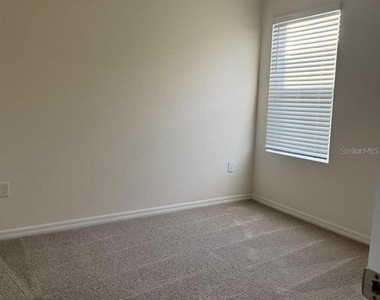 2587 Sage Valley Way - Photo Thumbnail 10