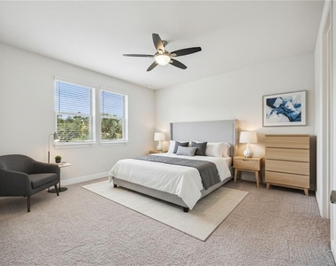 10819 Savona Way - Photo Thumbnail 31