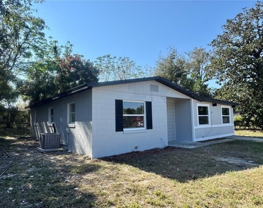 7224 Valiant Court - Photo Thumbnail 1