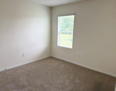 709 Versailles Lane - Photo Thumbnail 18