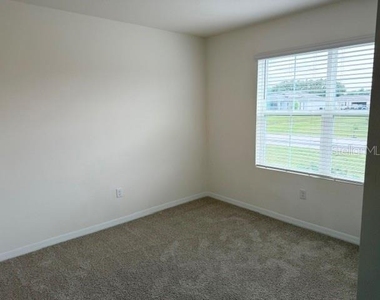 709 Versailles Lane - Photo Thumbnail 14