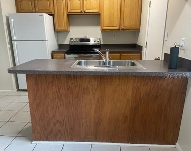 216 Bennett Street - Photo Thumbnail 3