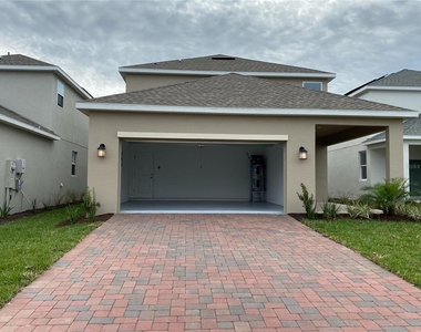 11973 Hometown Place - Photo Thumbnail 12