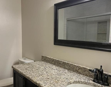600 Northern Way - Photo Thumbnail 5