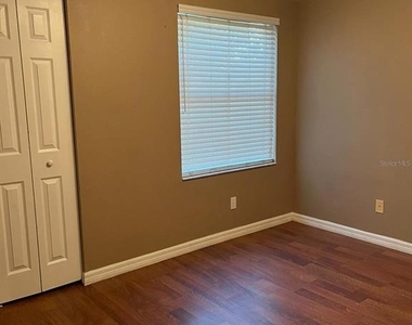600 Northern Way - Photo Thumbnail 12